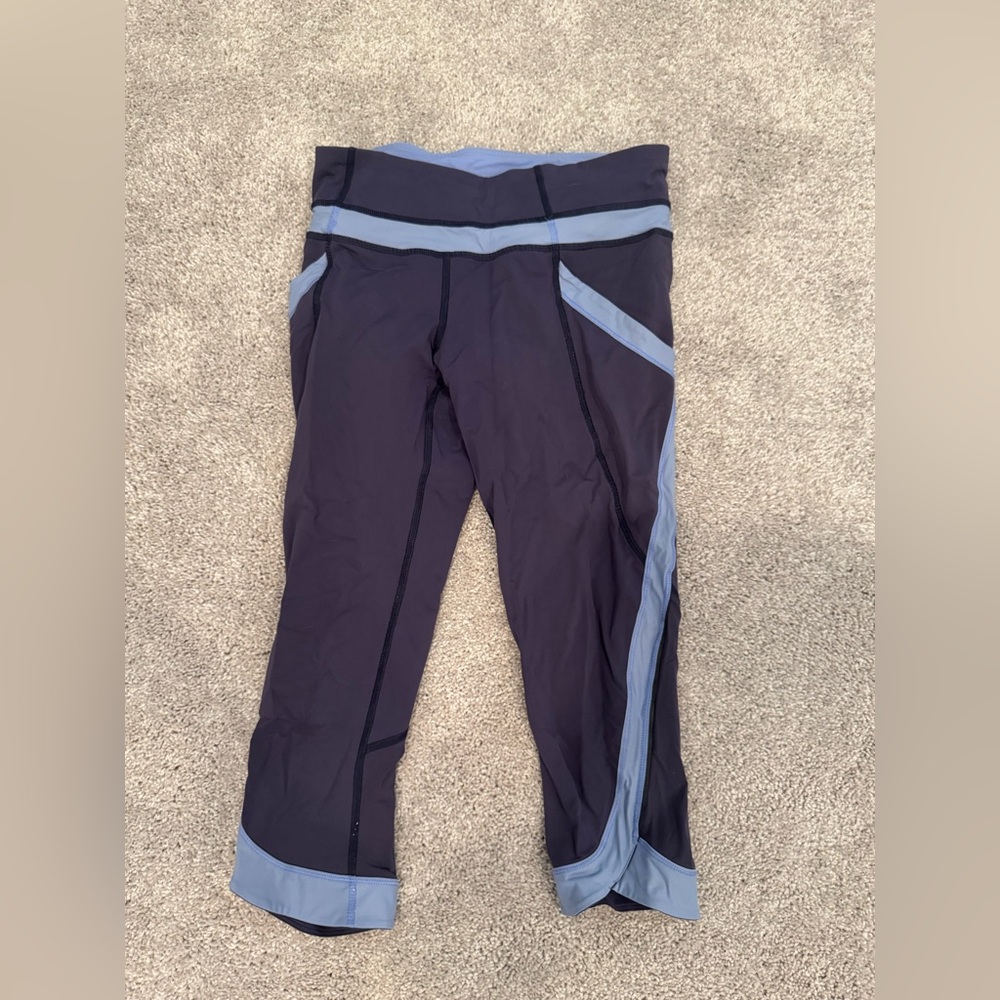 Lululemon capris leggings